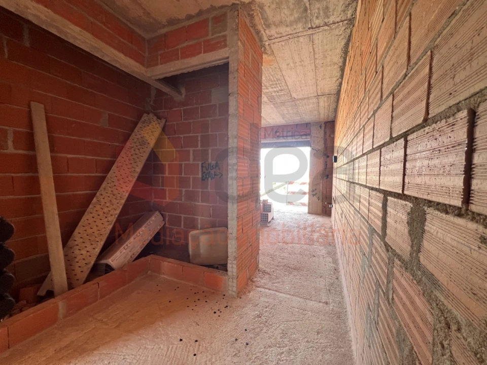 Moradia T4 para Venda em Fernao Ferro Foto 32