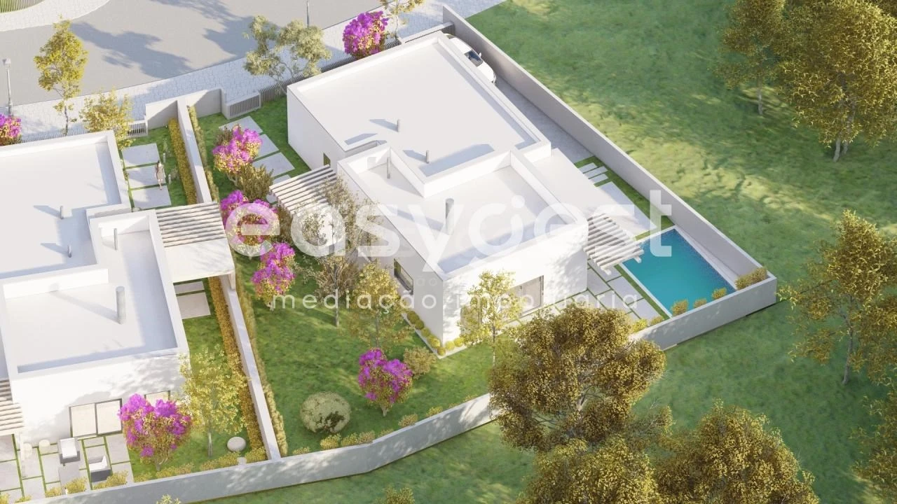 Moradia T3 para Venda em Santa Maria, São Pedro e Sobral da Lagoa Foto 4