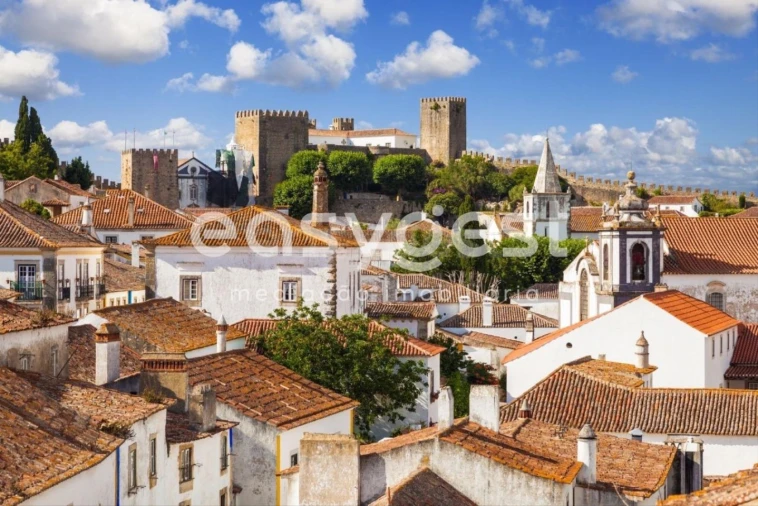 Moradia T3 para Venda em Santa Maria, São Pedro e Sobral da Lagoa Foto 10