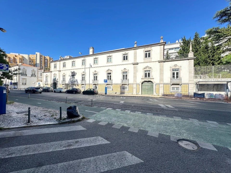 Escritório para Arrendamento em Lumiar Foto 1