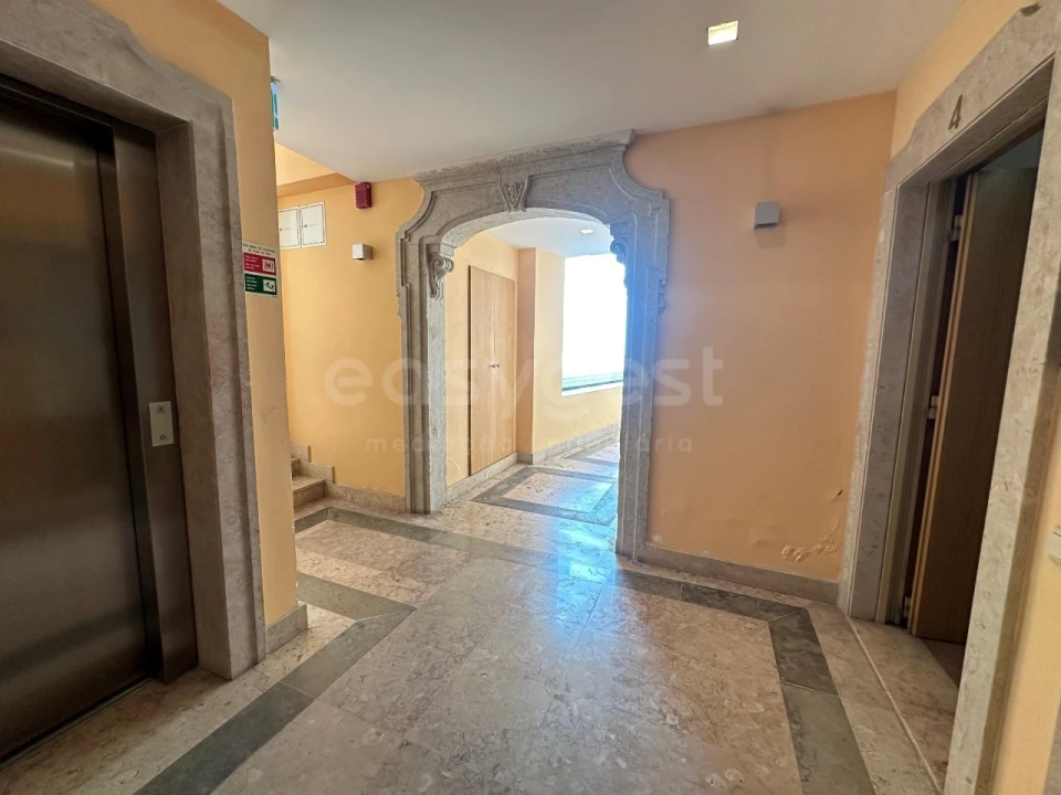 Escritório para Arrendamento em Lumiar Foto 13