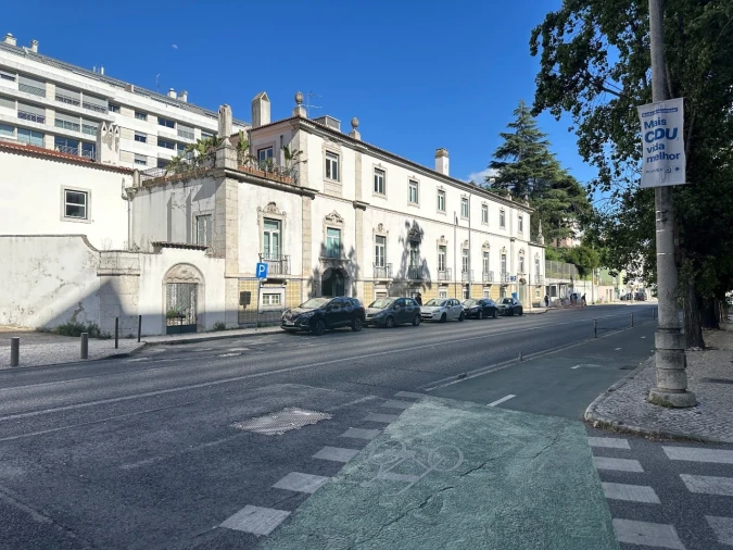 Escritório para Arrendamento em Lumiar Foto 4