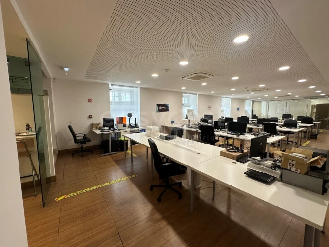 Escritório para Arrendamento em Lumiar Foto 22