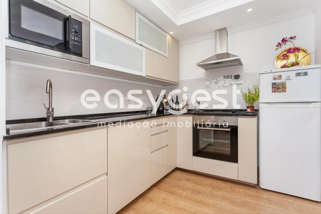 Apartamento T1 para Venda em São Vicente Foto 6