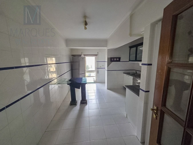 Apartamento T3 para Venda em Carregado e Cadafais Foto 2