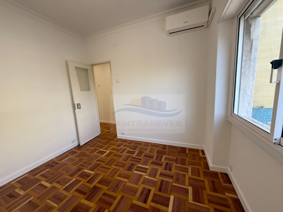 Apartamento T3 para Venda em Águas Livres Foto 16