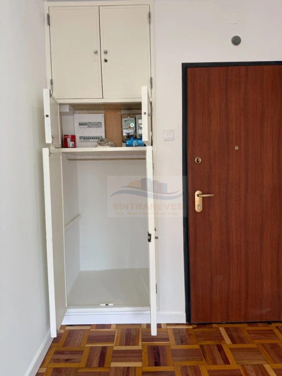 Apartamento T3 para Venda em Águas Livres Foto 9