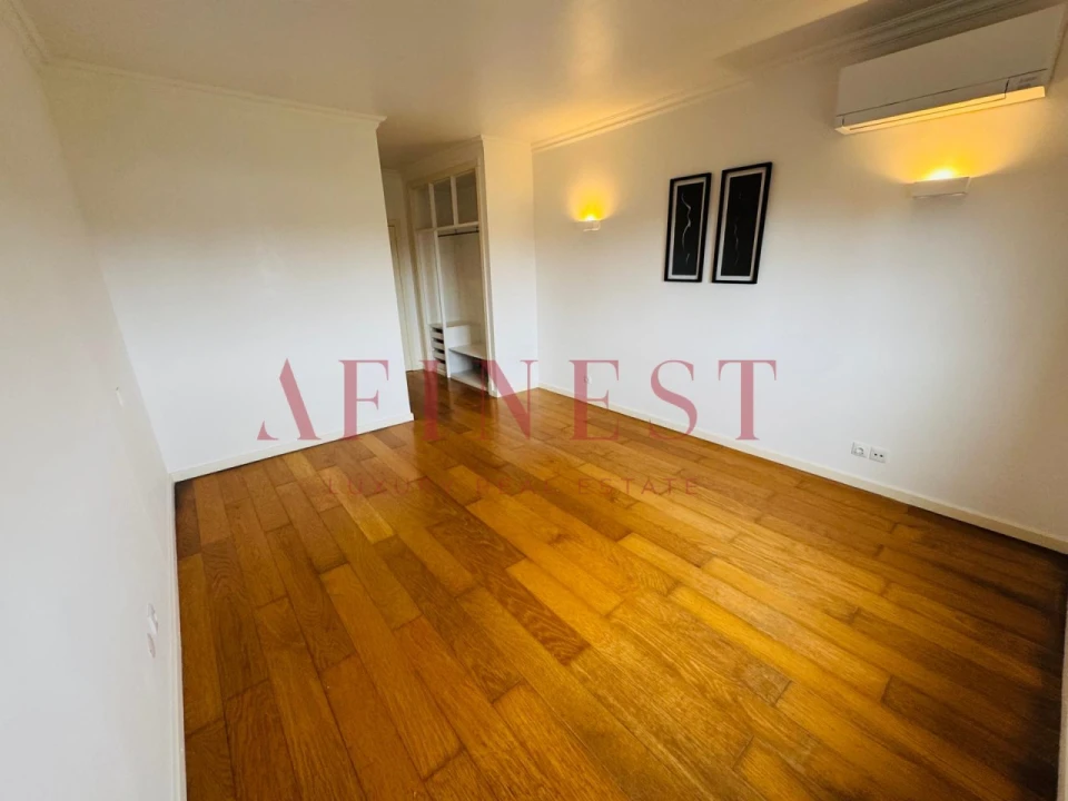 Apartamento T3 para Arrendamento em Santa Maria e São Miguel, São Martinho, São Pedro Penaferrim Foto 22