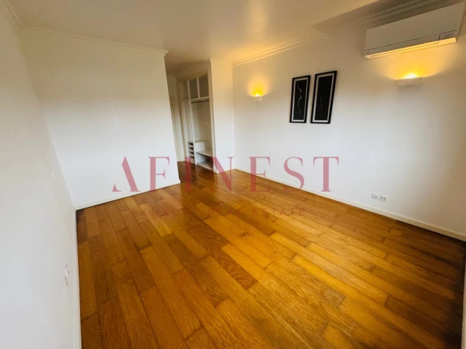 Apartamento T3 para Arrendamento em Santa Maria e São Miguel, São Martinho, São Pedro Penaferrim Foto 22