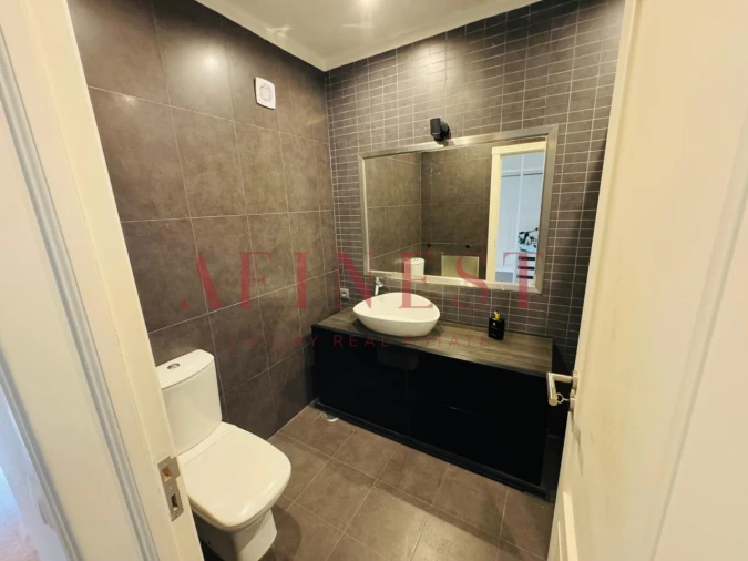 Apartamento T3 para Arrendamento em Santa Maria e São Miguel, São Martinho, São Pedro Penaferrim Foto 23