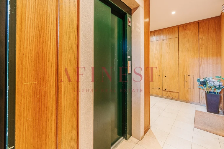 Apartamento T3 para Arrendamento em Santa Maria e São Miguel, São Martinho, São Pedro Penaferrim Foto 41