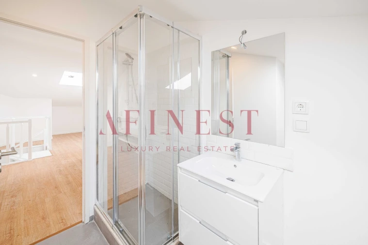 Apartamento T3 para Arrendamento em Santa Maria e São Miguel, São Martinho, São Pedro Penaferrim Foto 32