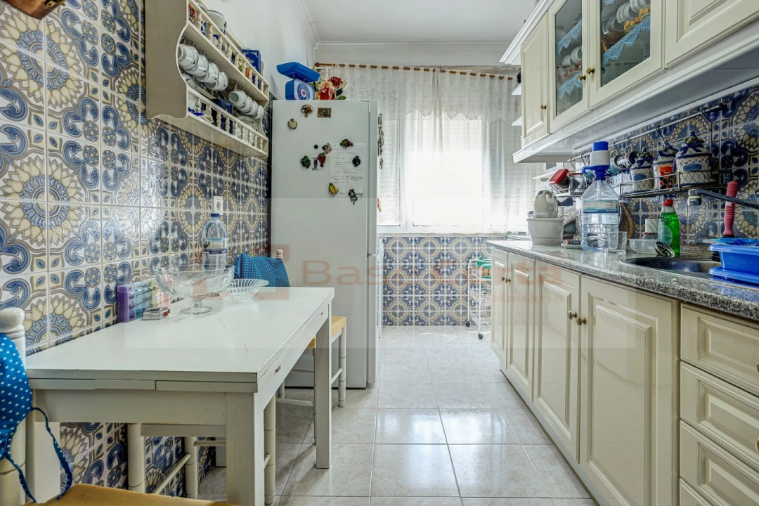 Apartamento T3 para Venda em Póvoa de Santa Iria e Forte da Casa Foto 1