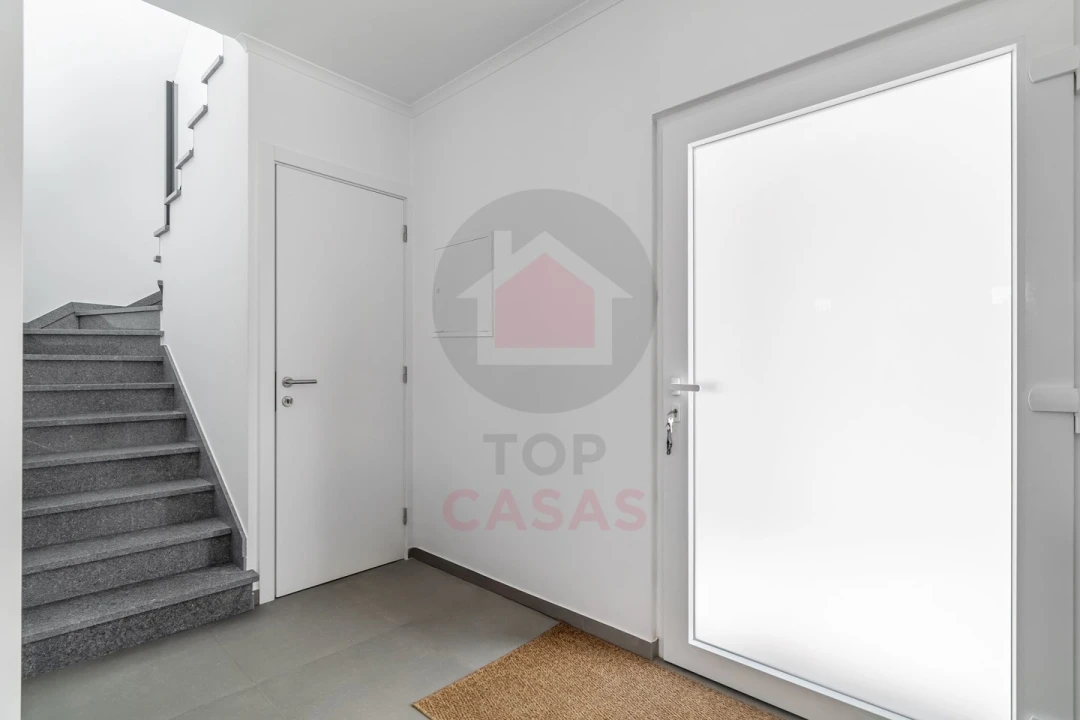 Moradia T4 para Venda em Foz do Arelho Foto 11