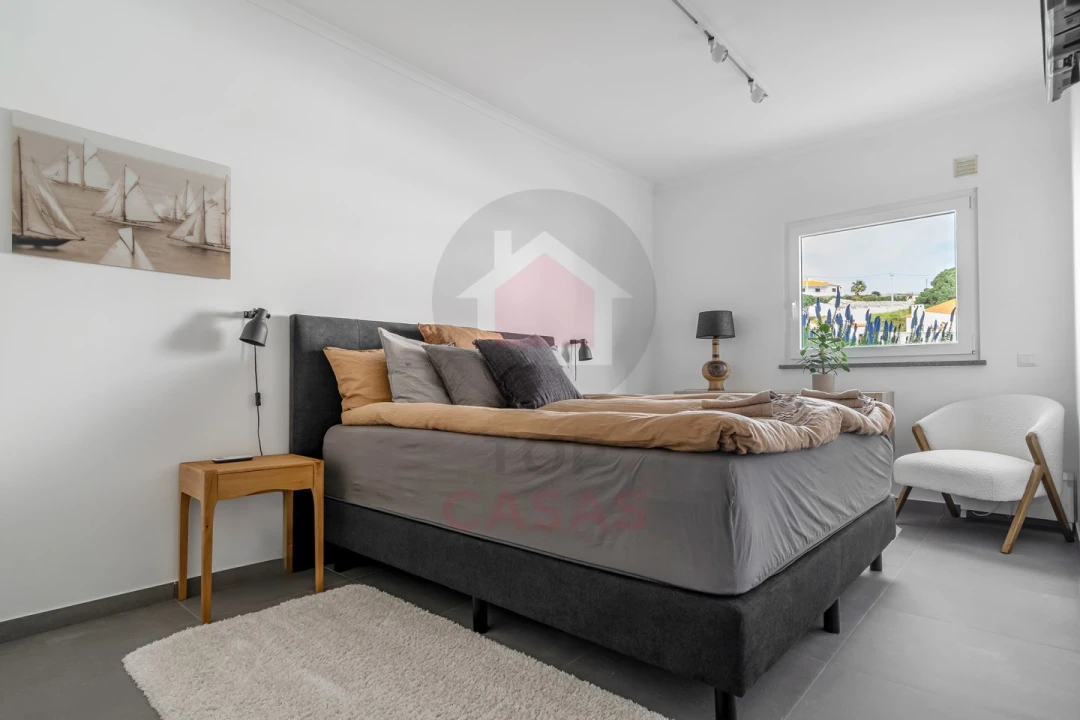 Moradia T4 para Venda em Foz do Arelho Foto 14