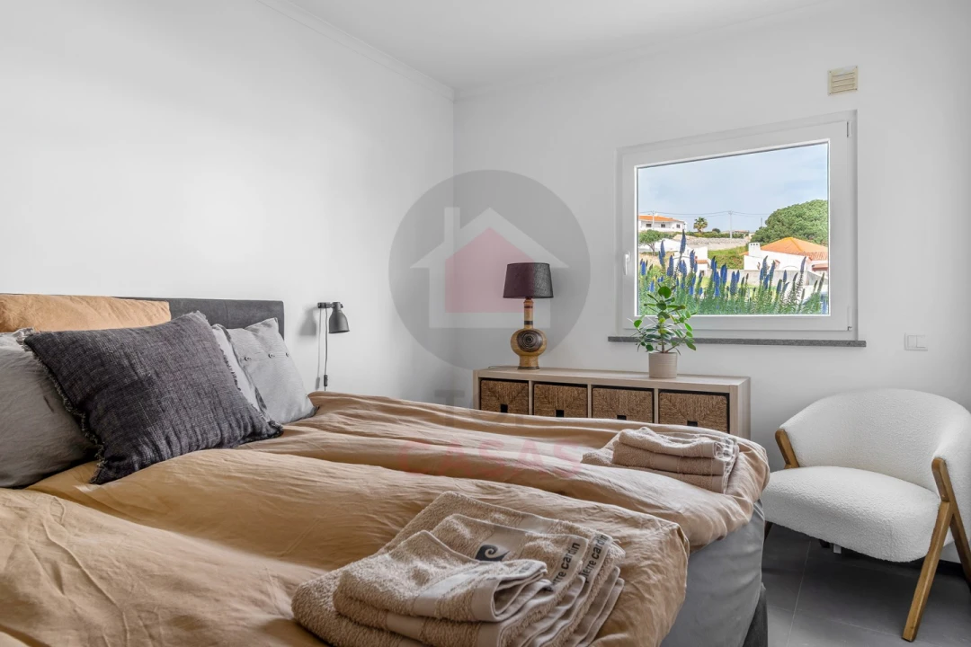 Moradia T4 para Venda em Foz do Arelho Foto 15