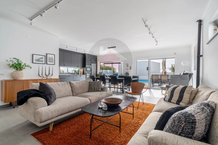 Moradia T4 para Venda em Foz do Arelho Foto 6