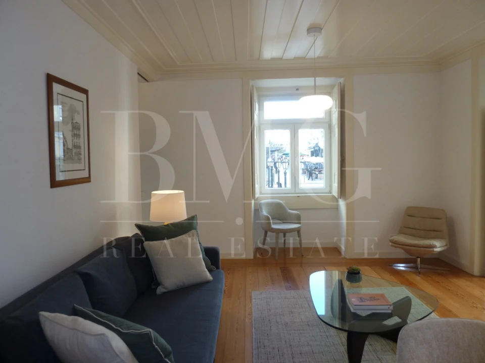 Apartamento T1 para Arrendamento em Misericórdia Foto 4