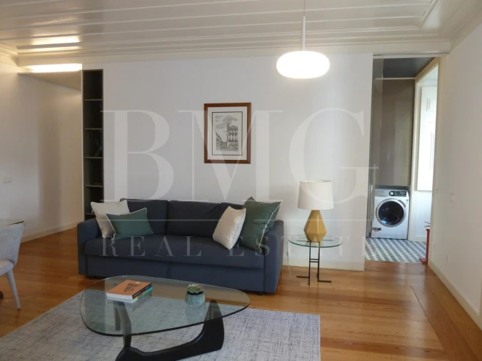 Apartamento T1 para Arrendamento em Misericórdia Foto 6