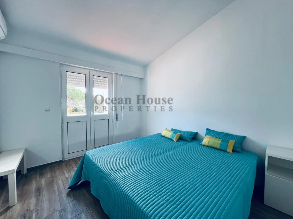 Moradia T2 para Venda em Quarteira Foto 12