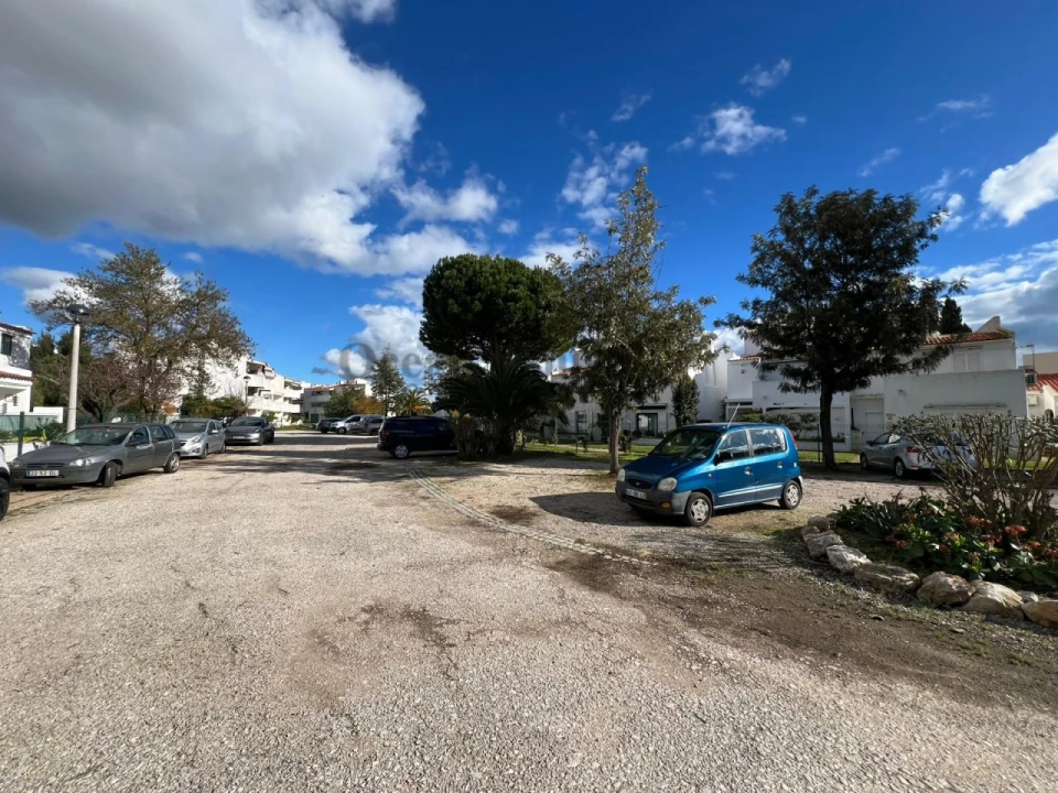 Moradia T2 para Venda em Quarteira Foto 25