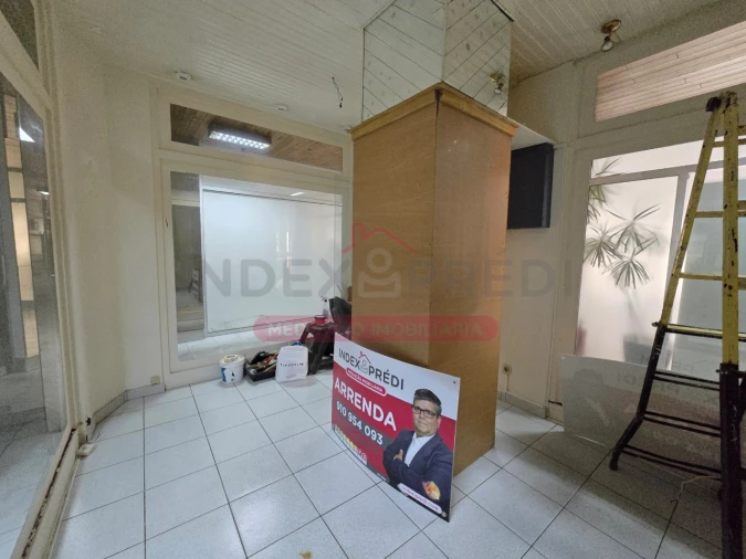 Loja para Arrendamento em Buarcos Foto 3