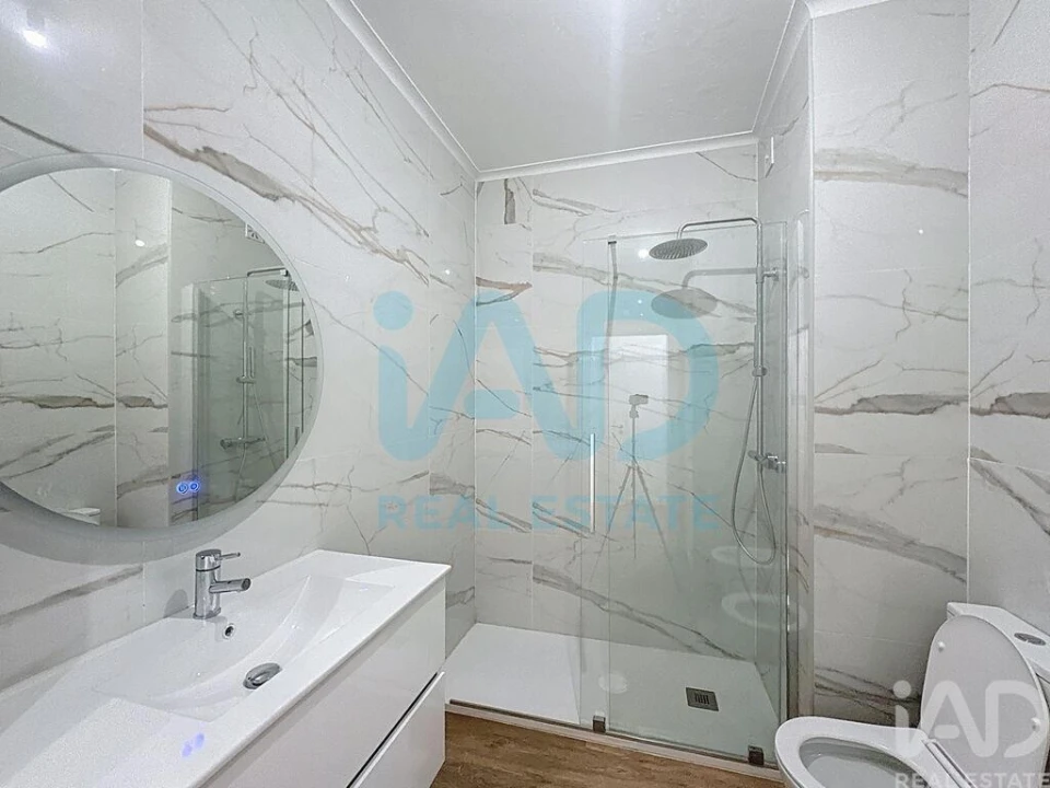 Apartamento T3 para Venda em Fânzeres e São Pedro da Cova Foto 9