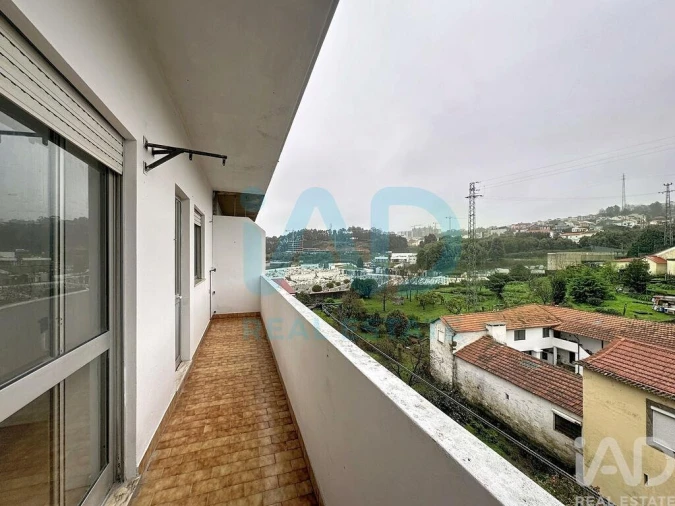 Apartamento T3 para Venda em Fânzeres e São Pedro da Cova Foto 16