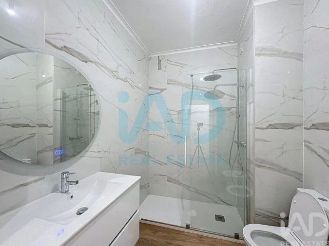 Apartamento T3 para Venda em Fânzeres e São Pedro da Cova Foto 9