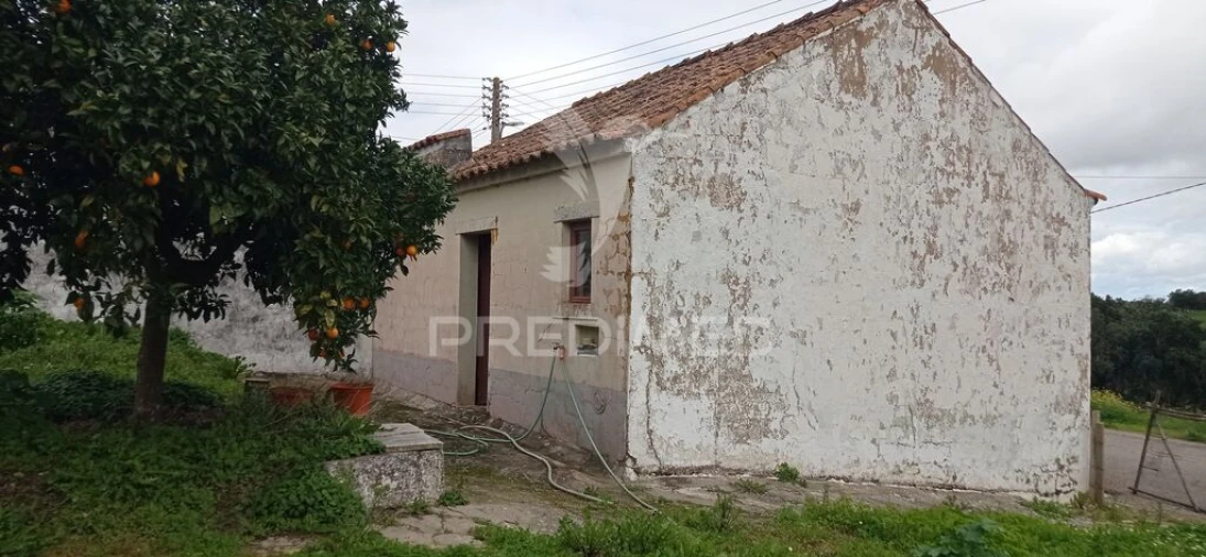 Moradia T2 para Venda em Aldeia Velha Foto 19