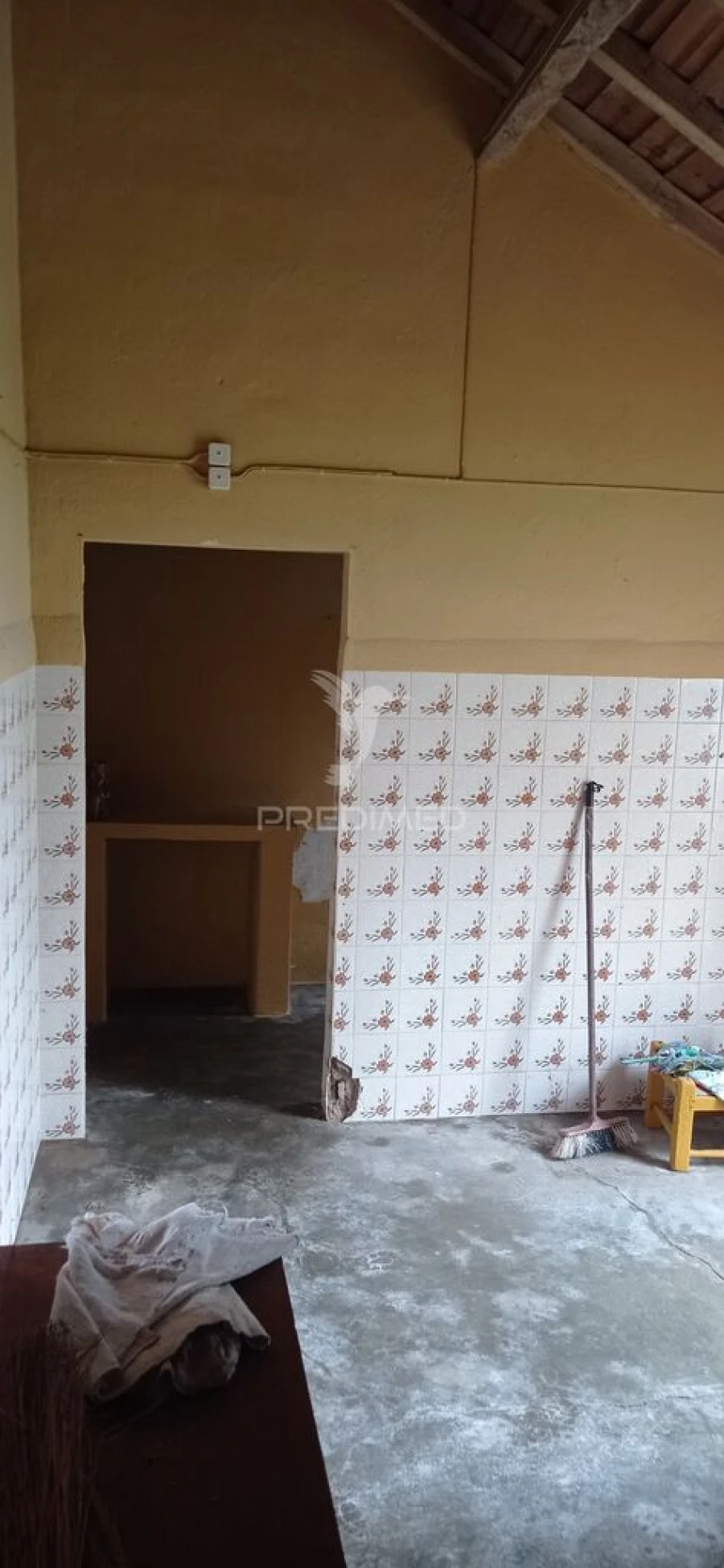 Moradia T2 para Venda em Aldeia Velha Foto 13