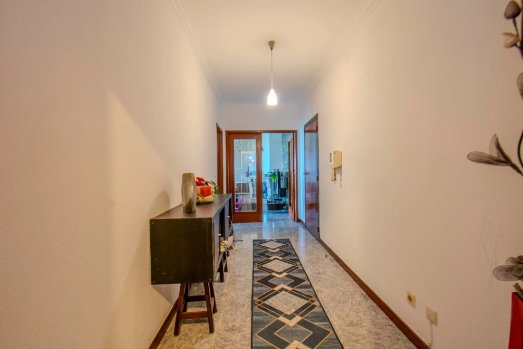 Apartamento T2 para Venda em Folgosa Foto 6