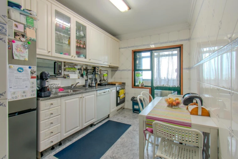 Apartamento T2 para Venda em Folgosa Foto 2