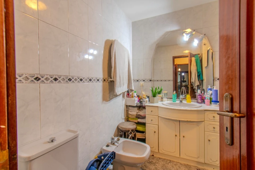 Apartamento T2 para Venda em Folgosa Foto 12