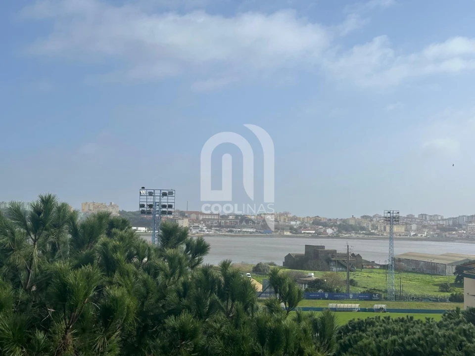 Apartamento T2 para Venda em Amora Foto 14