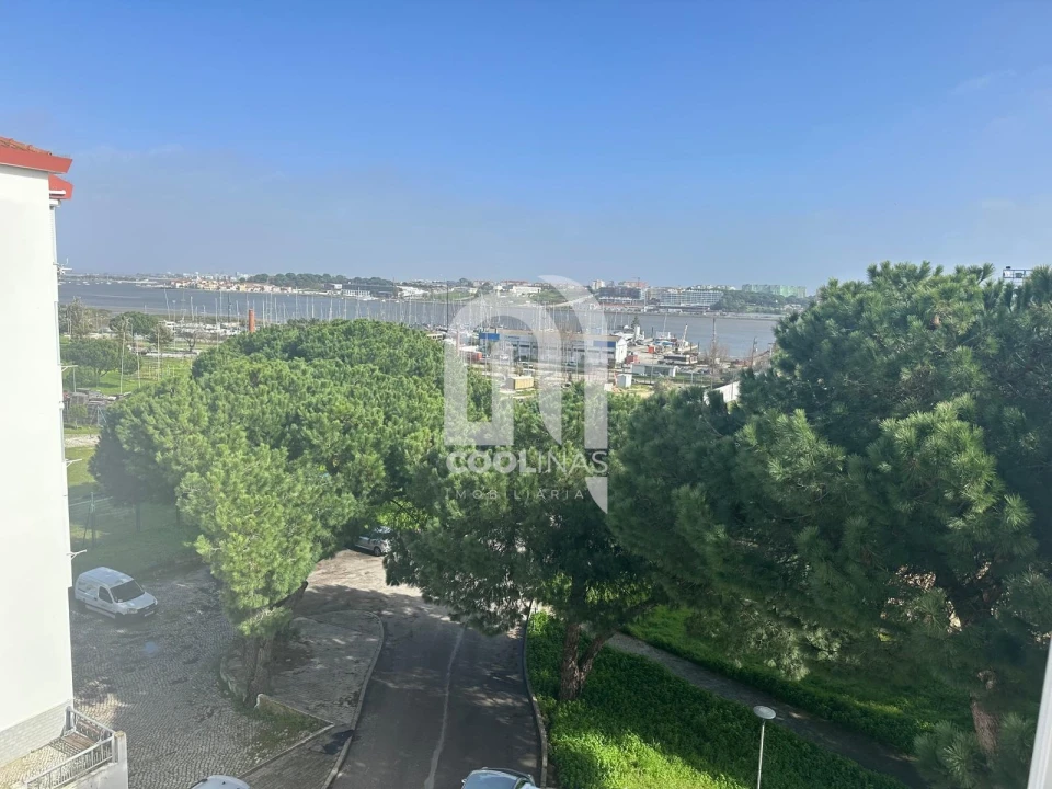 Apartamento T2 para Venda em Amora Foto 6