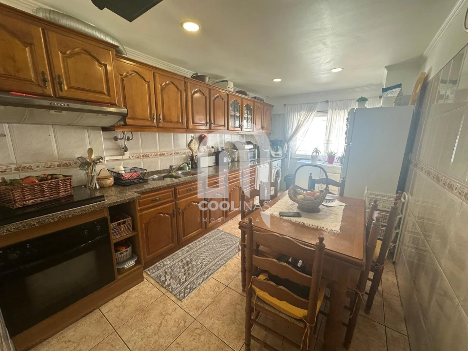 Apartamento T2 para Venda em Amora Foto 1