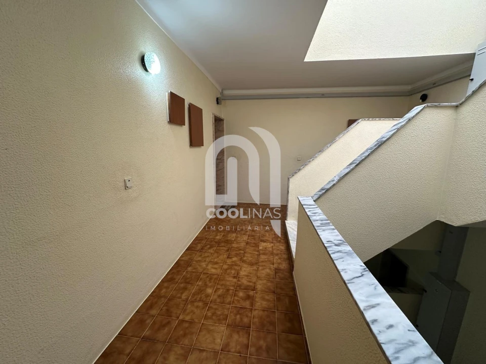 Apartamento T2 para Venda em Amora Foto 26
