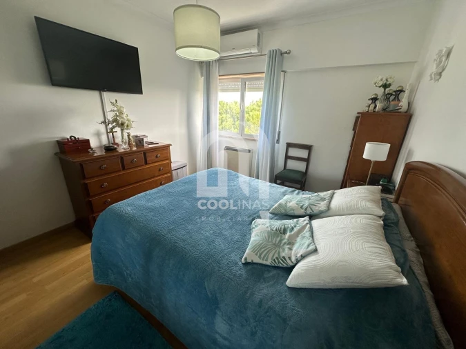 Apartamento T2 para Venda em Amora Foto 12