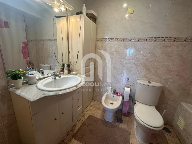 Apartamento T2 para Venda em Amora Foto 10