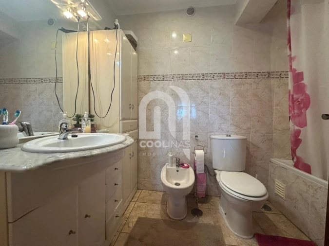 Apartamento T2 para Venda em Amora Foto 8