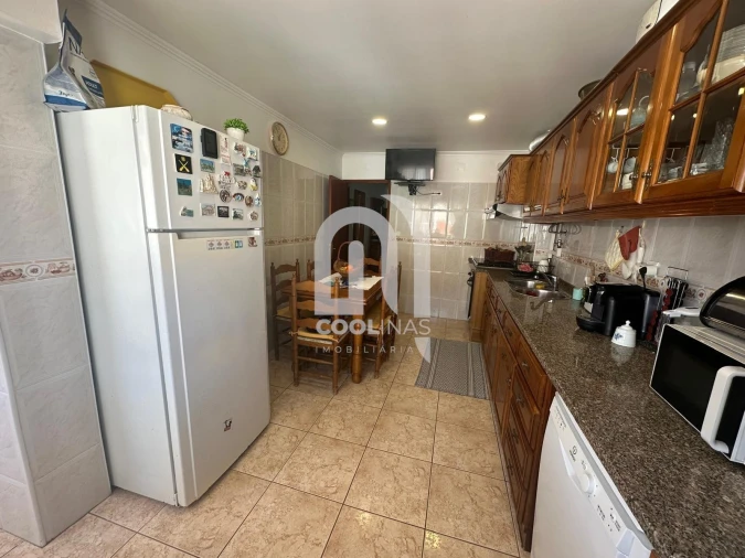 Apartamento T2 para Venda em Amora Foto 2