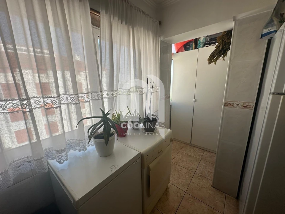 Apartamento T2 para Venda em Amora Foto 5