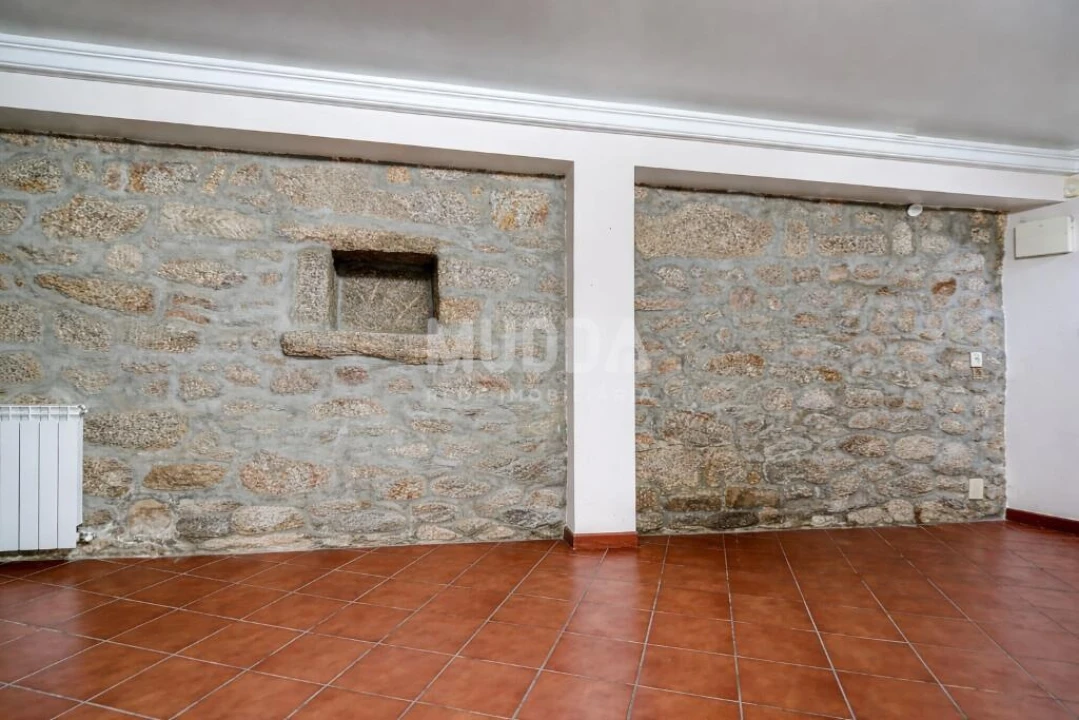 Moradia T3 para Venda em Valpaços e Sanfins Foto 3