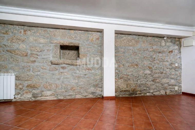 Moradia T3 para Venda em Valpaços e Sanfins Foto 3