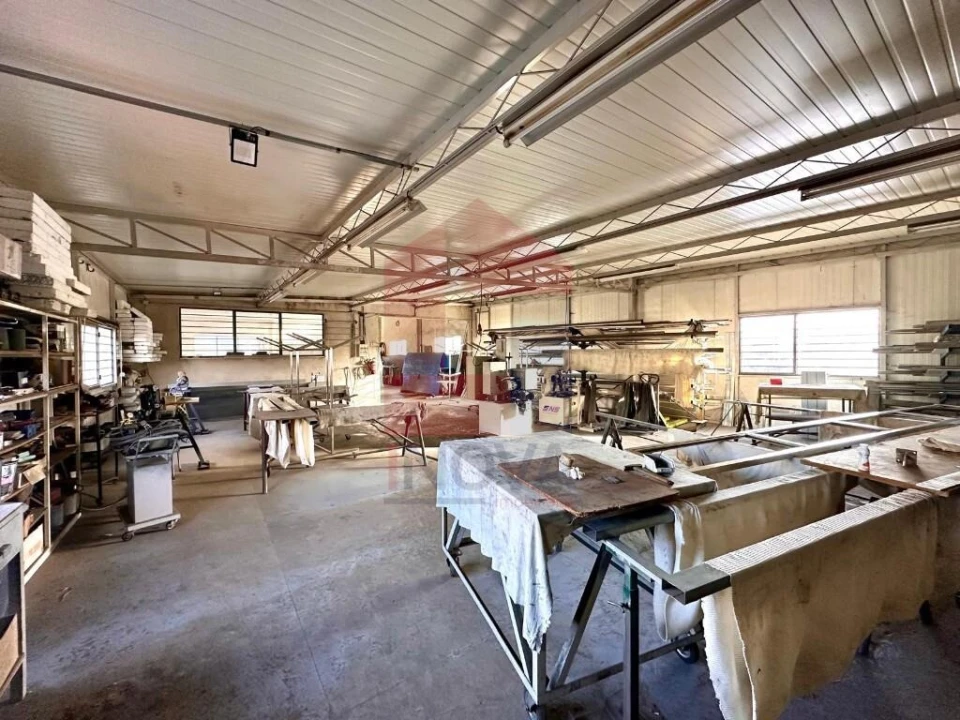 Armazém para Venda em Vila Verde e Barbudo Foto 7