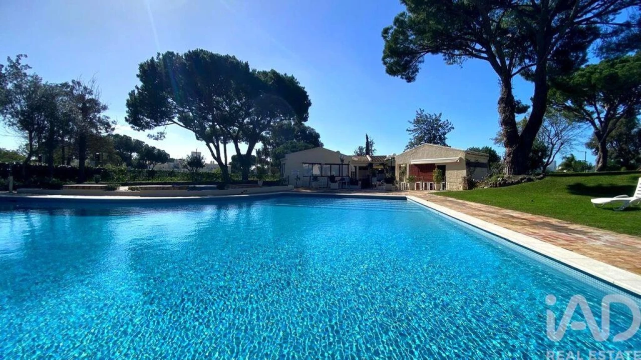 Apartamento T2 para Venda em Quarteira Foto 1