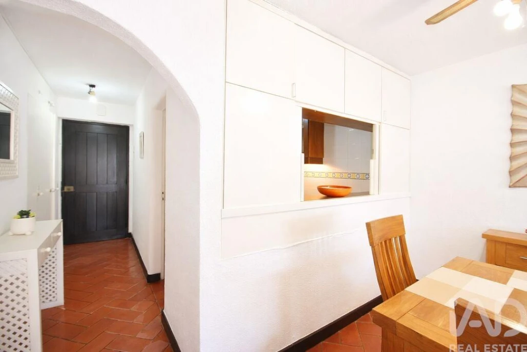 Apartamento T2 para Venda em Quarteira Foto 22