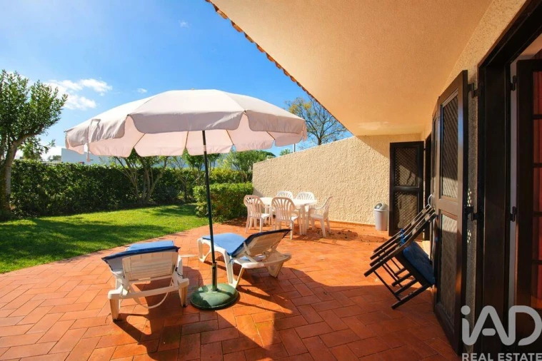 Apartamento T2 para Venda em Quarteira Foto 26