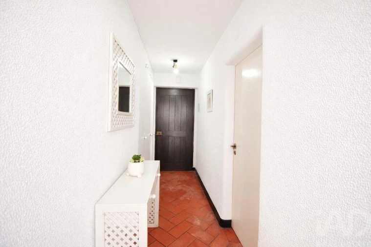 Apartamento T2 para Venda em Quarteira Foto 21
